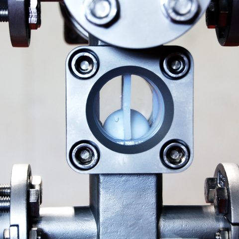 Reactor sampling equipment, Inline sampling valves and ball valves / 3
